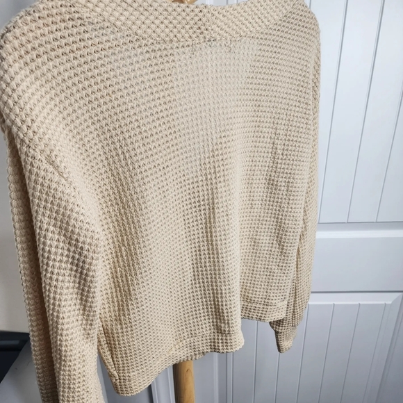 Vintage Waffle Knit Cropped Button Front Blouse Womens M/L** Beige Long Sleeve - Picture 9 of 10